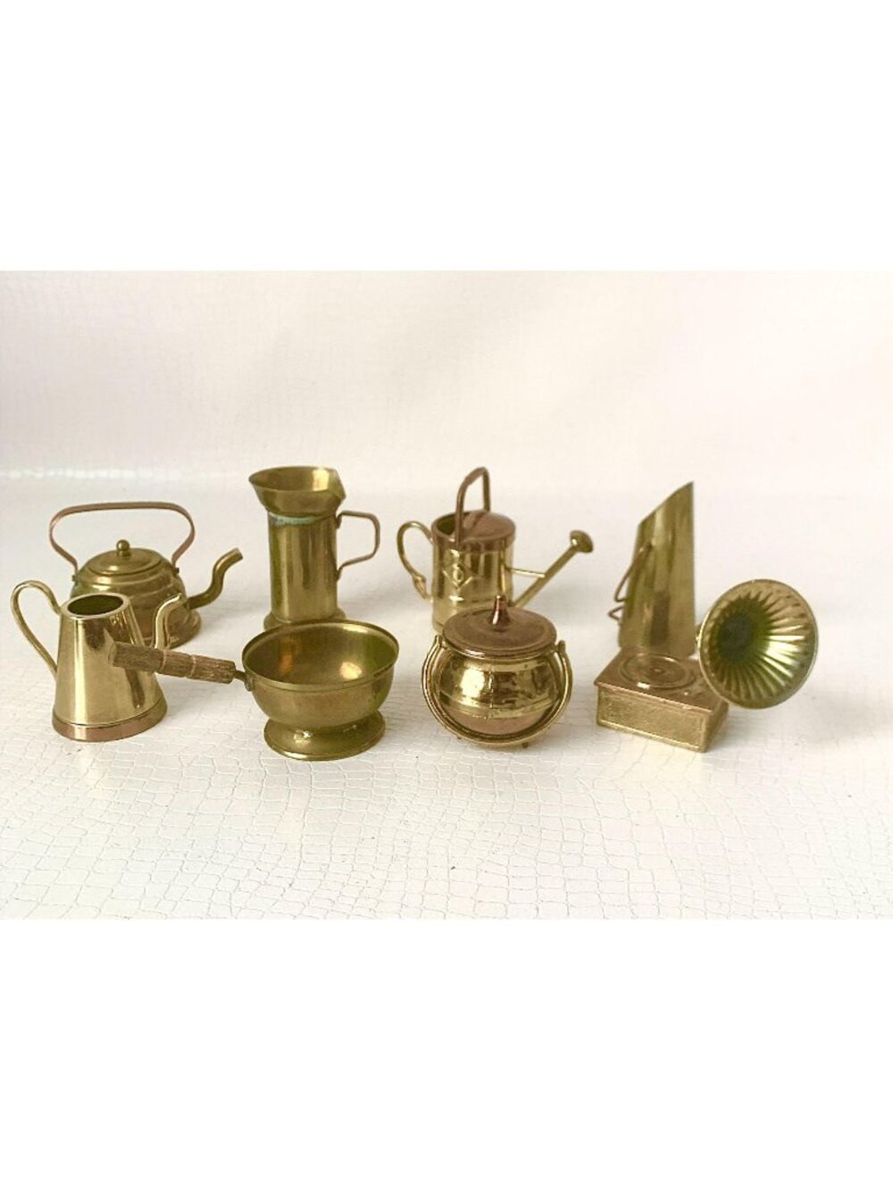 9 Brass & Copper Dollhouse Or Miniatures Jugs Pitcher Pot Kettle Gramophone 1970